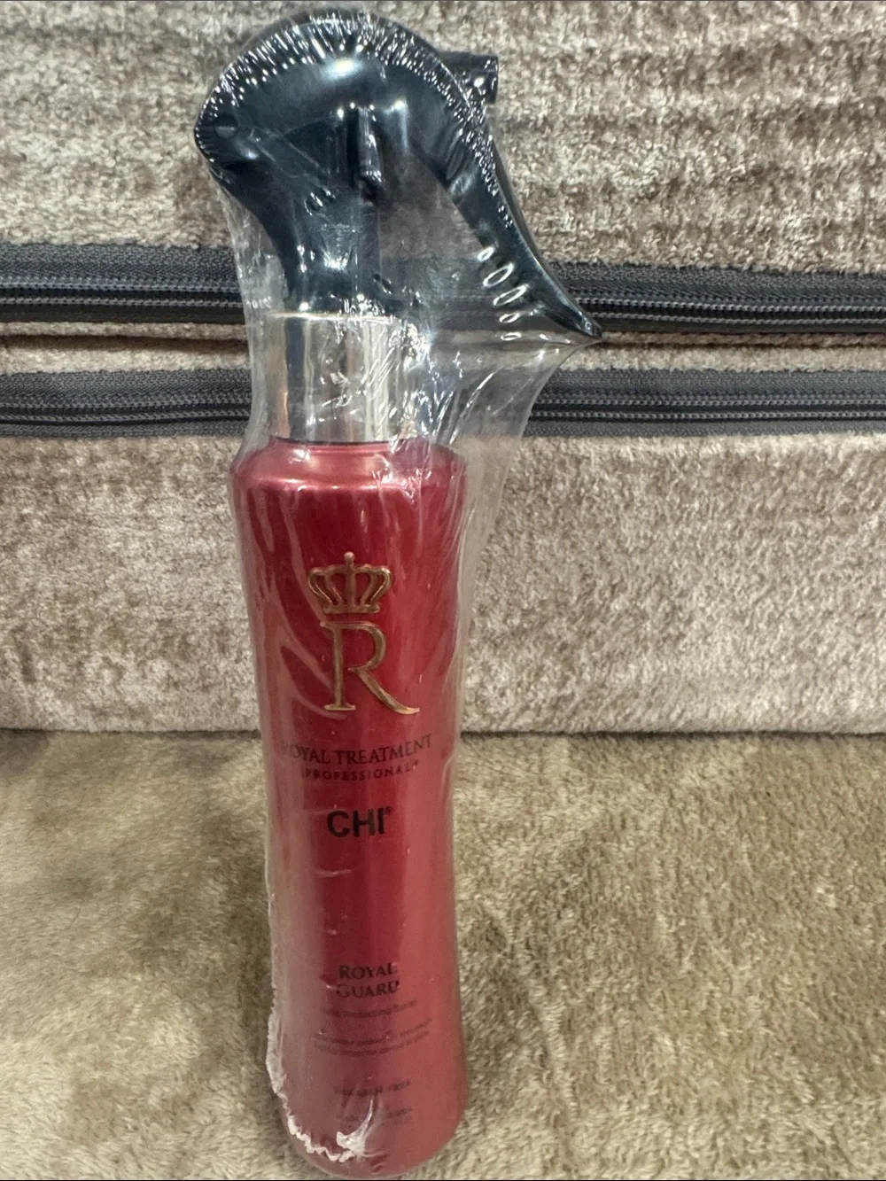 CHI Royal Treatment Humidity Control & Royal Guard Spray Duo - Peach & Burgundy